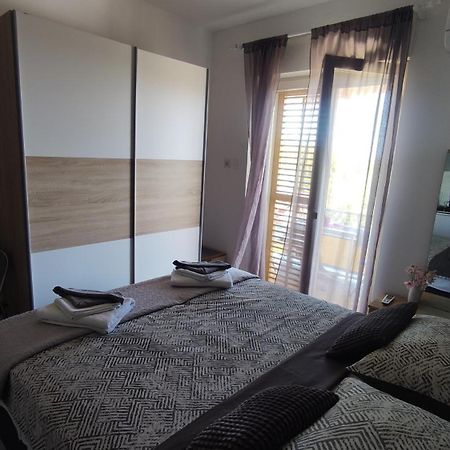 Apartmani Krbelica 2 Primošten Exteriör bild